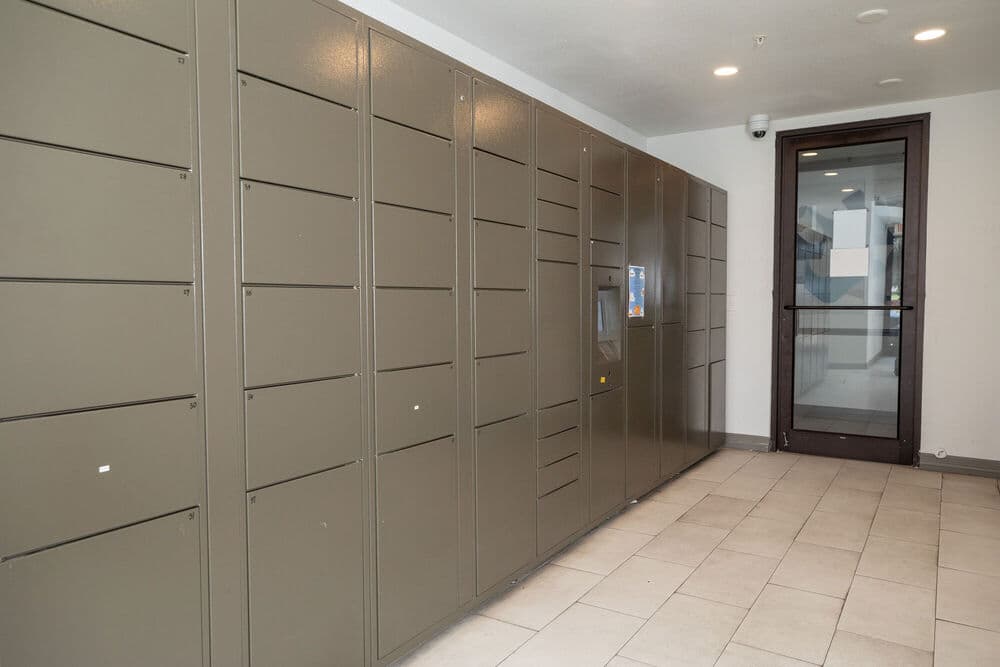 4001 Midtown