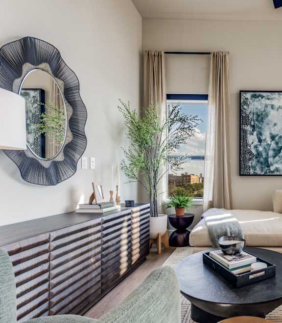 1010 Waugh photo 3