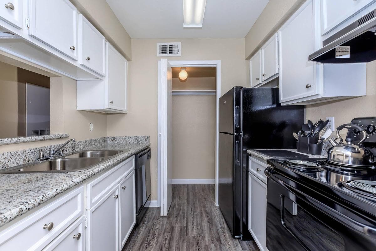 Crescent Place photo 2