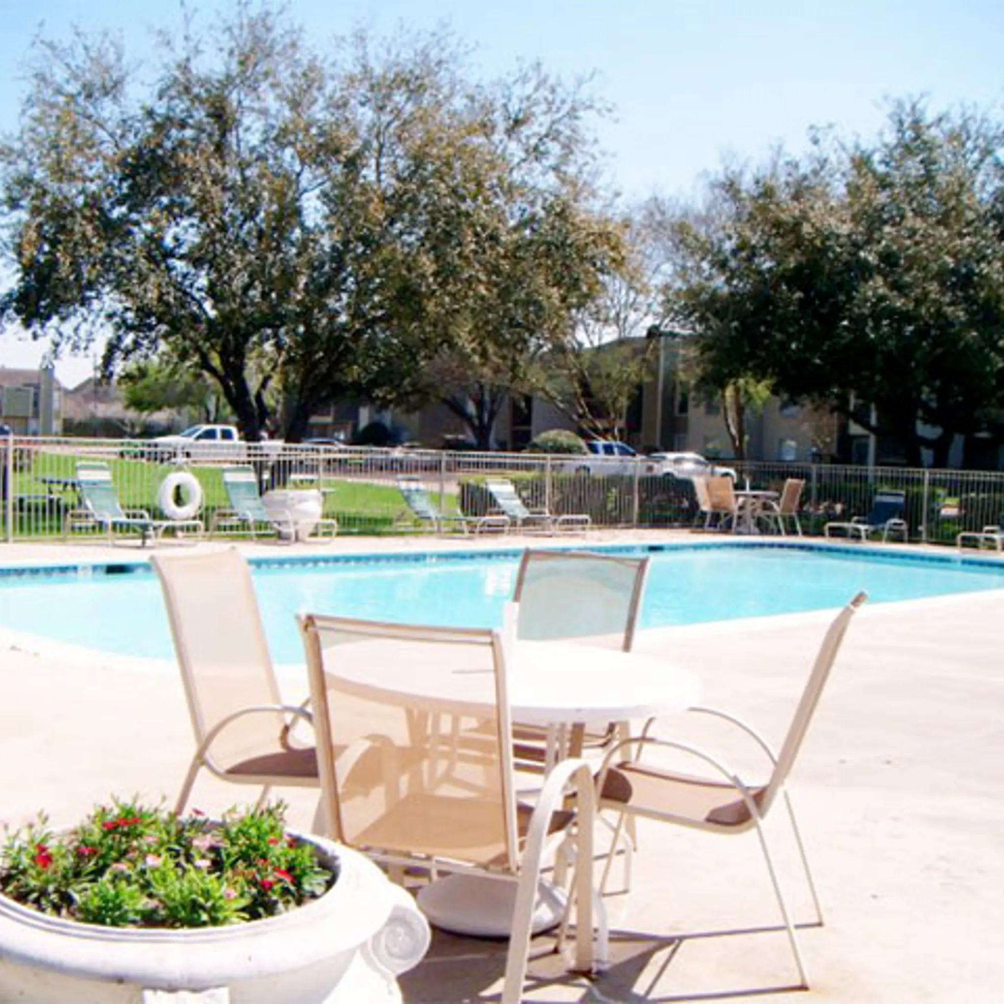 Royal Oaks Of Pearland photo 2
