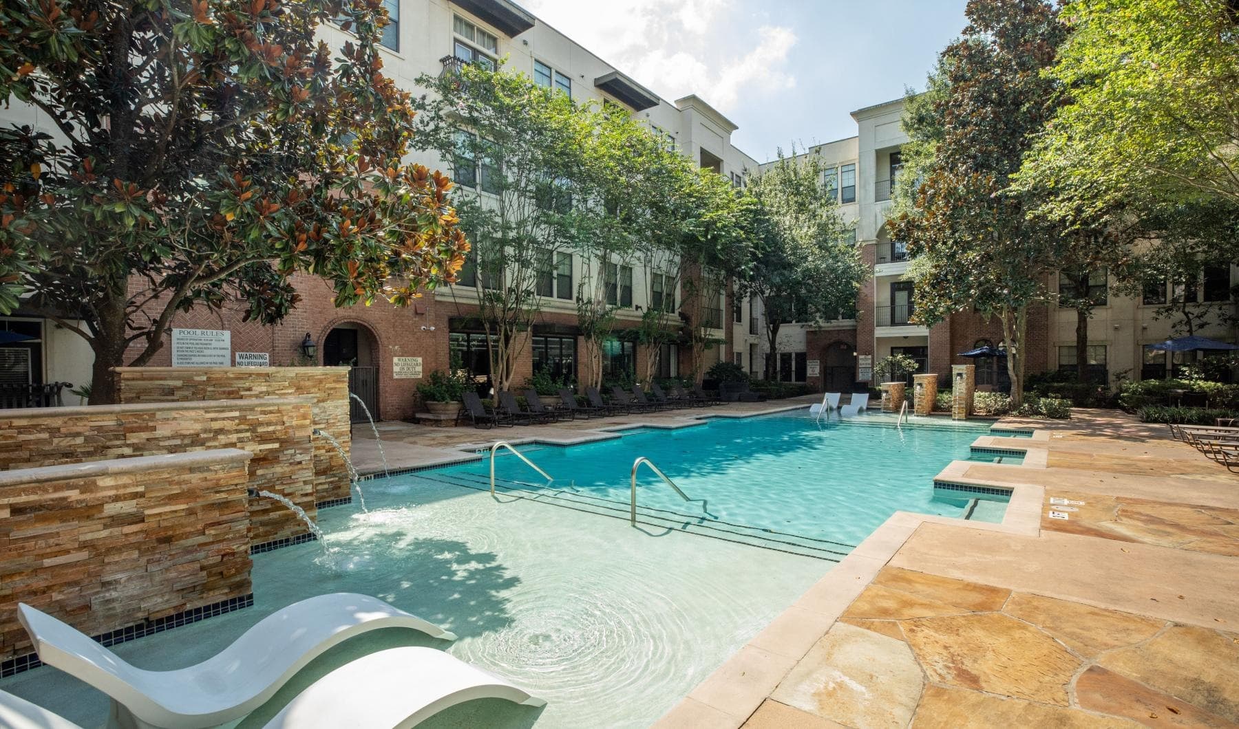 Braeswood Place
