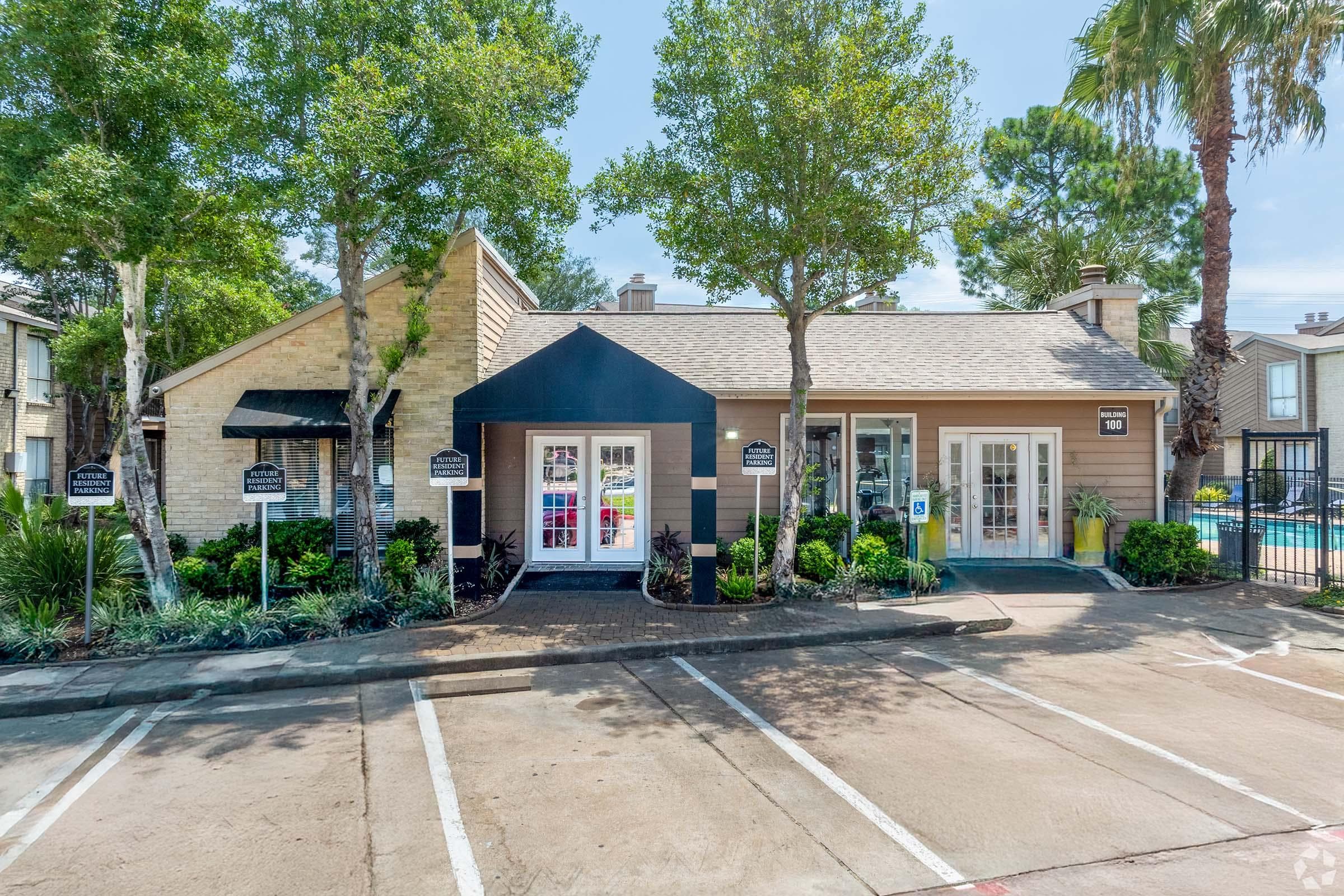 Estates At Westchase