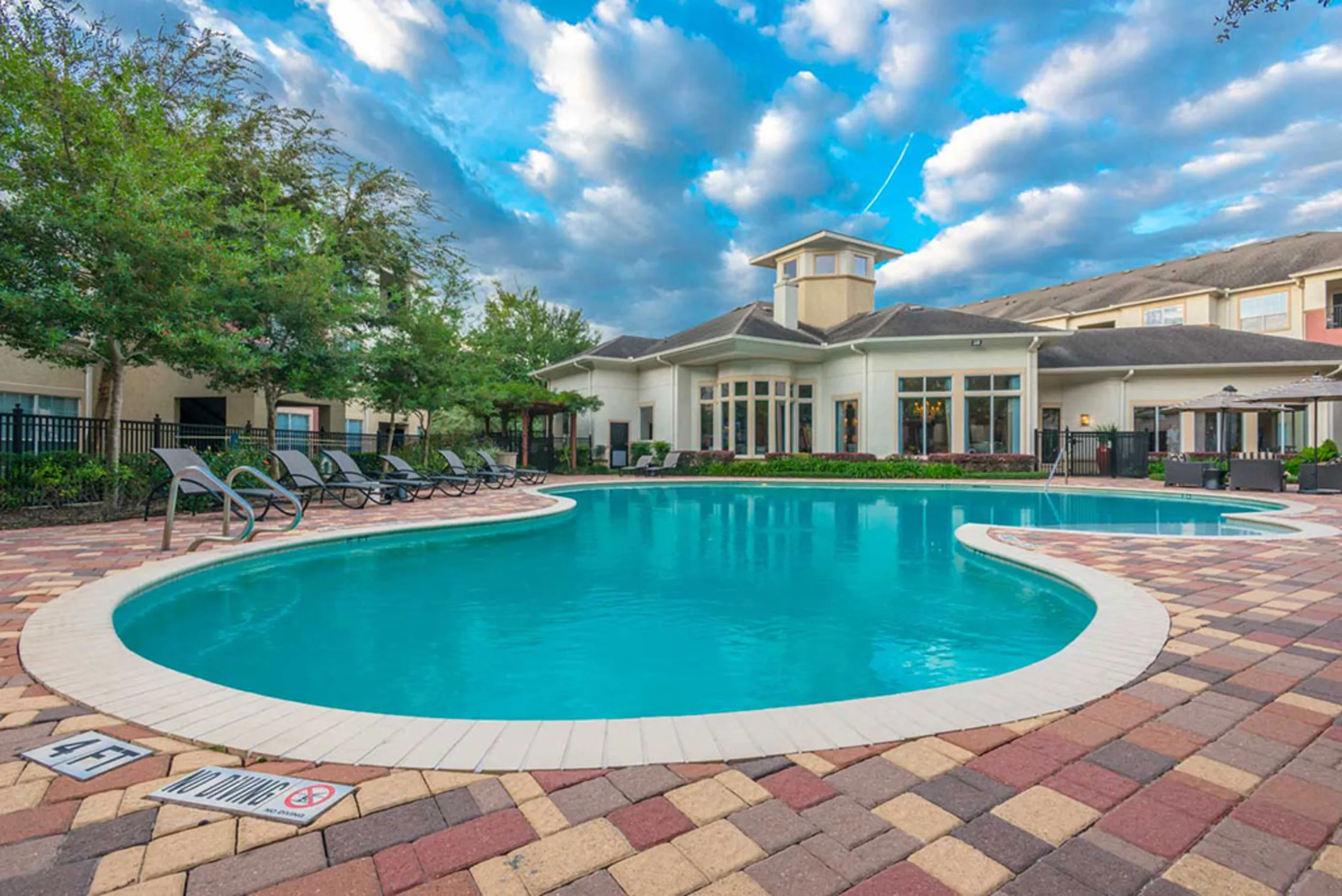 Oasis At Piney Point